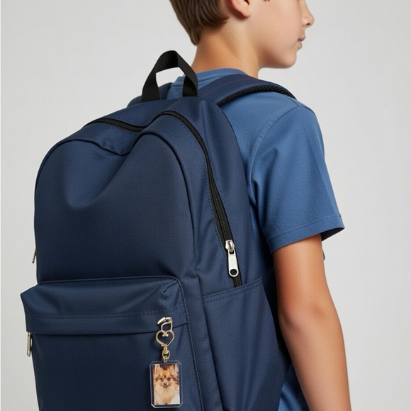 Custom Keychain with NFC - Picture 5 of 11